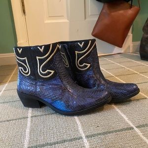 Vince Camuto cowboy ankle boot
